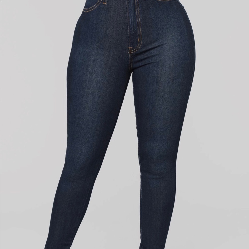 High-waist dark Jeans